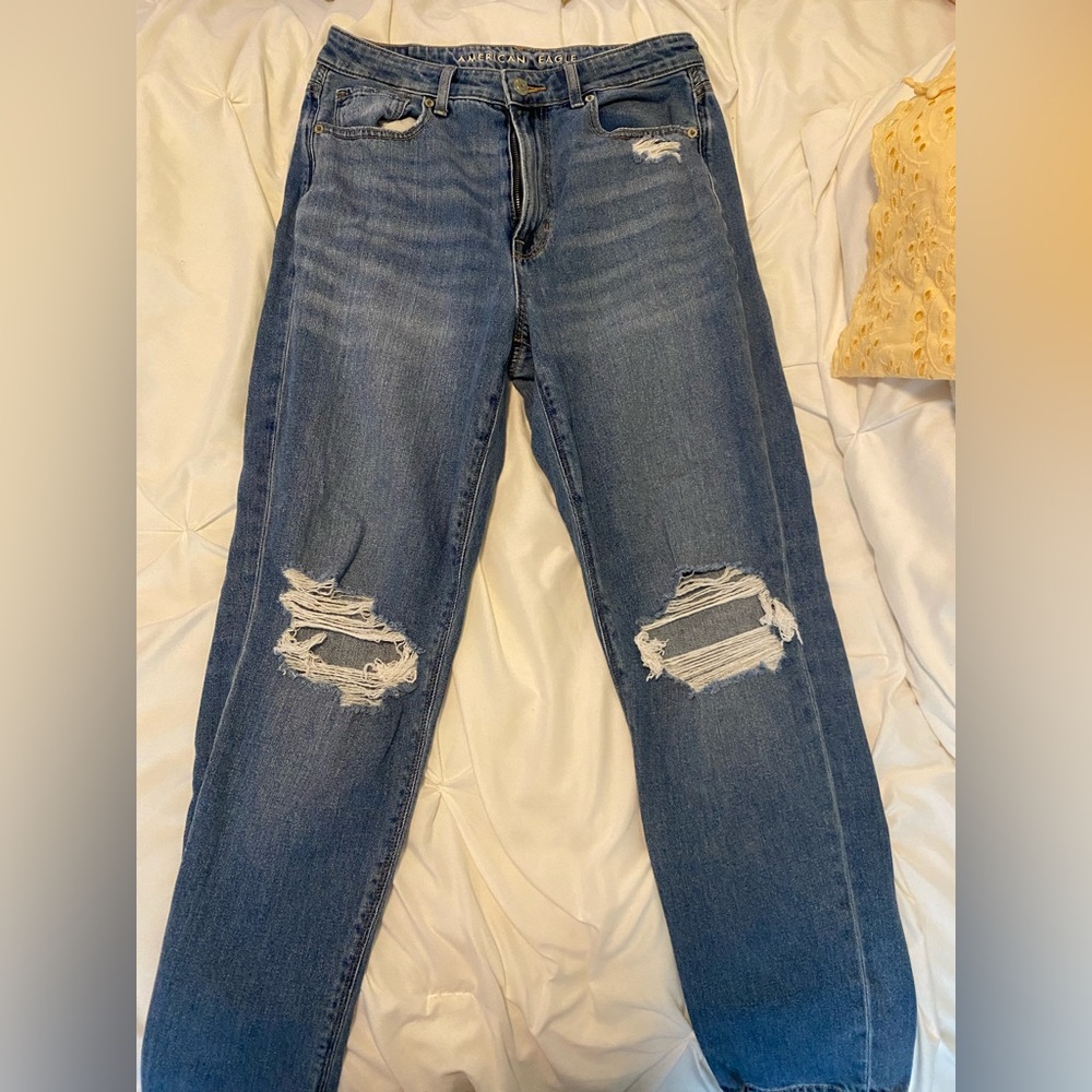 American eagle boyfriend jeans